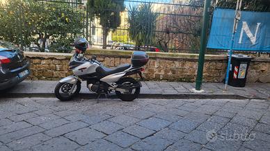 Suzuki XF Freewind 650 - 1998