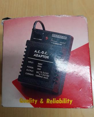 Alimentatore universale