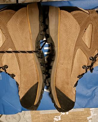 scarponi da montagna Dolomite