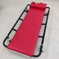 Carrello da meccanico sottoauto