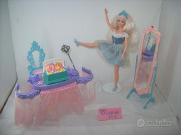 Barbie, set ballerina, pet shop, casa di campagna