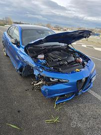Alfa Romeo Giulia Veloce Q4 2.2 Diesel 210 CV