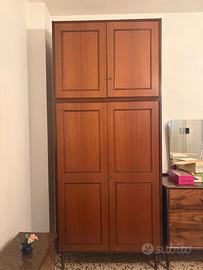 Armadio in legno