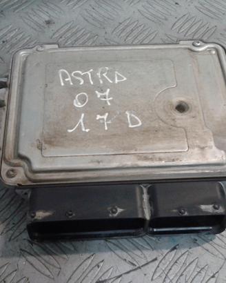 Centralina iniezione OPEL ASTRA 2004-2011 55559855