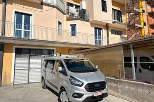 Ford Transit Custom 2.0 TDCI 130cv 9 Posti L2 H1