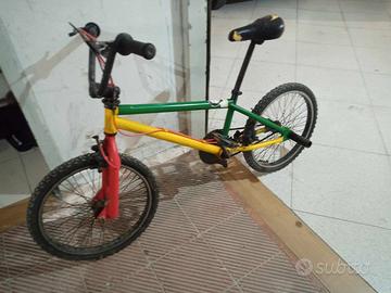 Bmx colorata