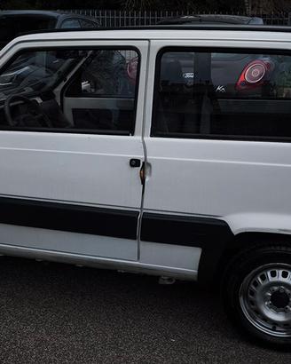 Fiat Panda 900 ie. cat Young