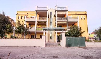 3 LOCALI A MONTESILVANO