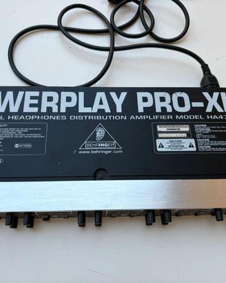 Amplificatore Distributore per Cuffie Behringer