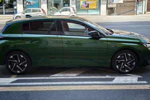 Peugeot 308 Plug in Hybrid 