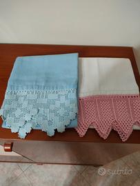 asciugamani  in cotone con pizzo