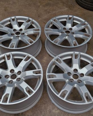 Cerchi in lega  Land Rover RANGE Rover 8x18