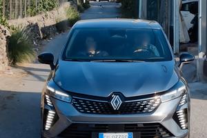  RENAULT CLIO V Restyling TECHNO (Ago 2024) -