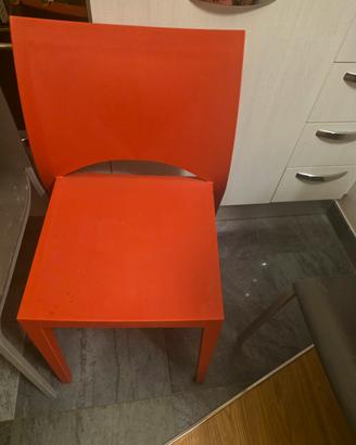 coppia di sedie rosse