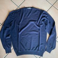 Maglione collo a V Gran Sasso in lana viola