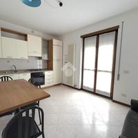 2 LOCALI A MONTECCHIO MAGGIORE