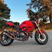 Splendida Ducati Monster 1100 EVO ABS 2011