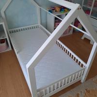 Letto a capanna per bambini