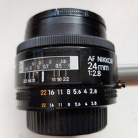Nikon 24mm 2.8