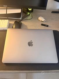 macbook pro 2016 computer portatile apple