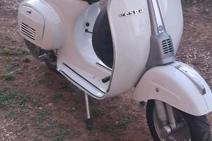 ricambi vespa 50 special. 
