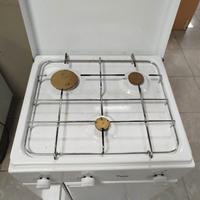 cucina a gas 3 fuochi