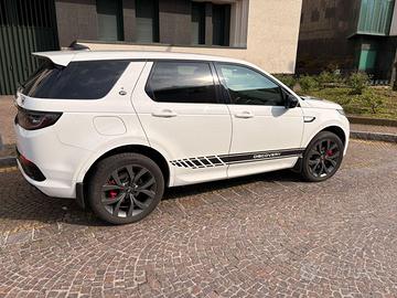 Land Rover Discovery Sport 2.0 AWD R-Dyn SE 163 CV