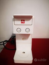 illy Y3.3 