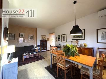 ESCLUSIVO APPARTAMENTO CON POSTO AUTO COPERTO A VI