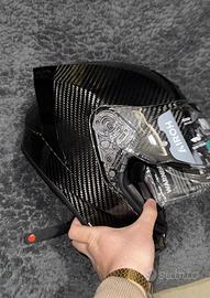 Casco Airoh carbonio