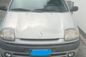 Renault Clio del 2001