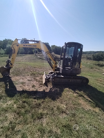 Escavatore New Holland E50BSR