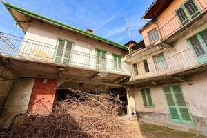 CASA SEMINDIPENDENTE A GASSINO TORINESE