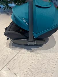Ovetto Nuna Arra Next con base isofix
