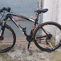 bicicletta MTB
