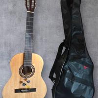 Chitarra classica toledo