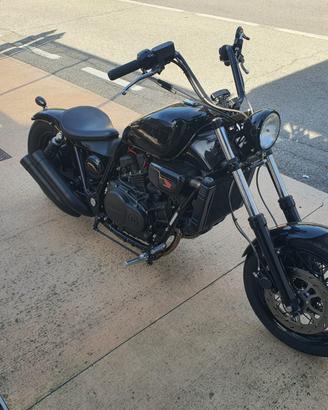 Honda vf 750 magnum custom