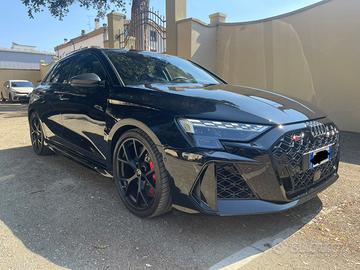 Audi Rs3 Restyiling Total Black