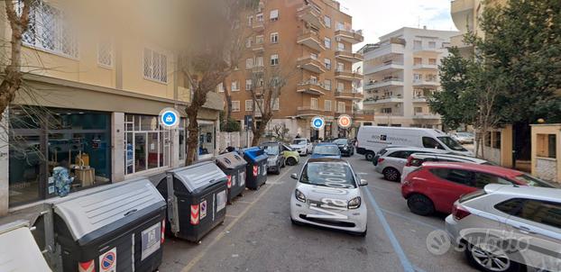 BOLOGNA- SINGOLA con BALCONE