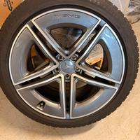 Cerchi originali mercedes AMG 19” e doppio treno
