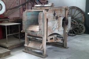 PULITRICE PER CEREALI D'EPOCA