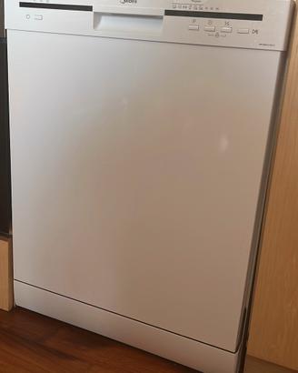 Lavastoviglie MIDEA libera installazione