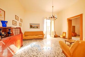 Comoda abitazione indipendente con terrazzo