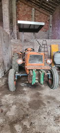 Trattore Fiat 415
