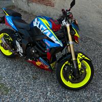 Suzuki Gsr 750