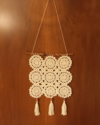 decorazione da appendere all'uncinetto 