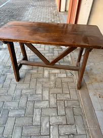 Tavolo a Capretta