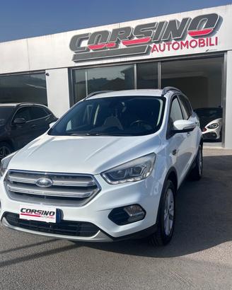 Ford Kuga 1.5 TDCI 120 CV S&S 2WD Powershift Titan
