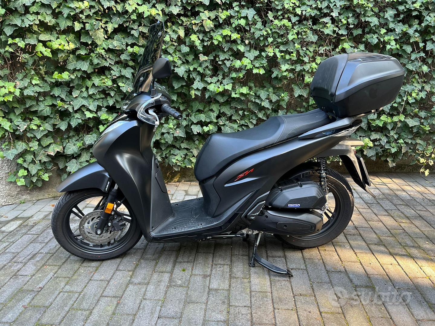 Honda SH Mode 125 — BikeZone concessionaria moto e scooter Milano