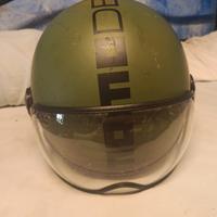 casco Momo design 